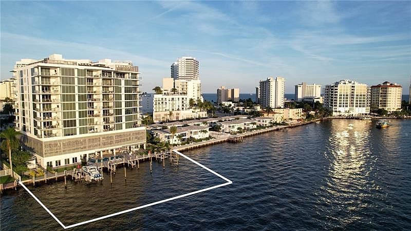 1st image of 435 Bayshore Dr Unit 803
