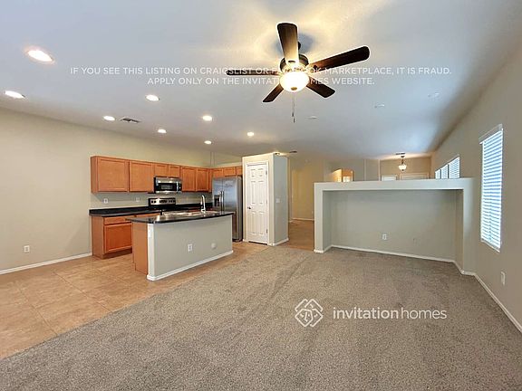4th image of 10209 W Parkway Dr