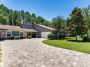 811 Ridgewood Cv W, Niceville, FL 32578