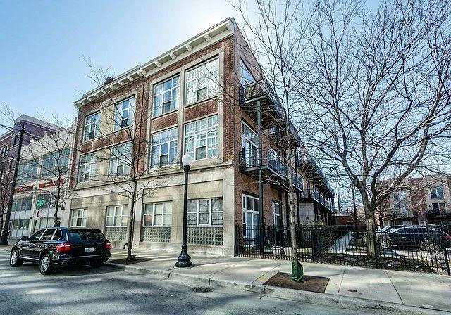 1844 S Michigan Ave Unit 104 photo 1