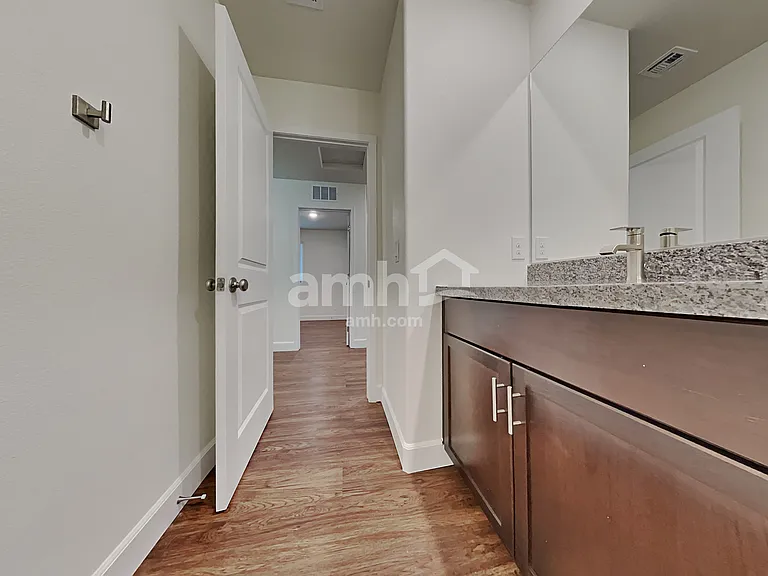 82 Foxridge Swings Ln — Photo 14