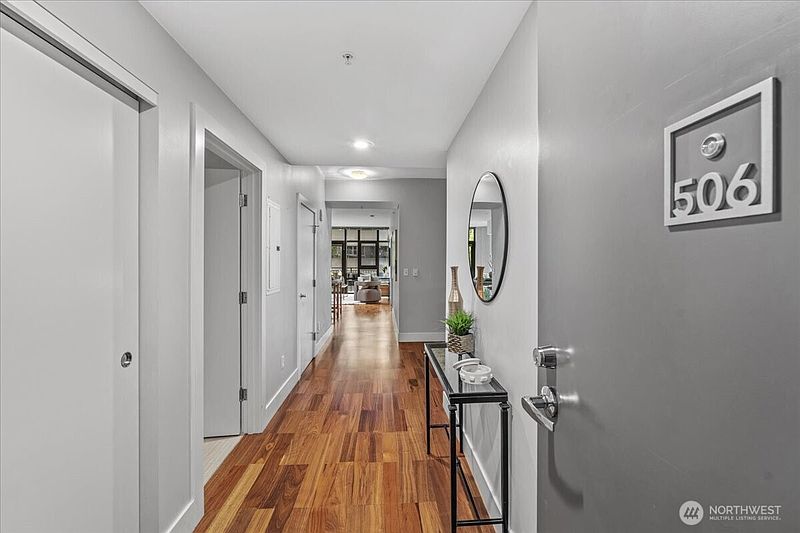 3rd image of 2911 2nd Avenue #506