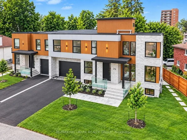 218 Woodland Ave, Ottawa, ON K2B 5C9