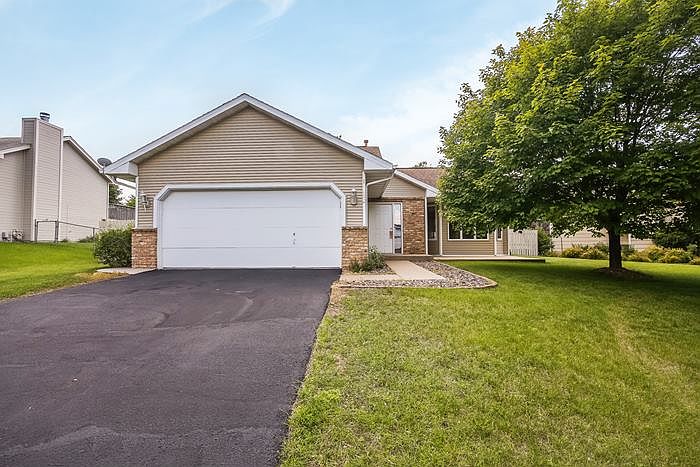 1st image of 14612 Fieldcrest Ln