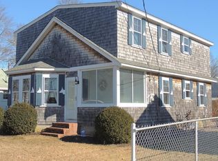 68 Pilgrim Ave, Wareham, MA 02571