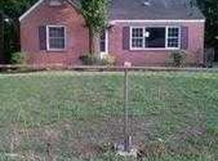 2126 Ben Hill Rd, East Pt, GA 30344