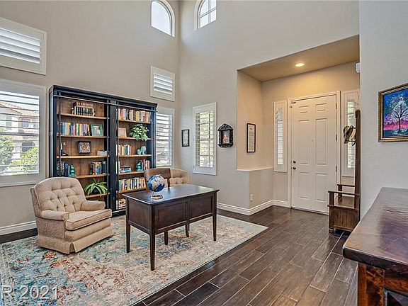 5th image of 9829 Maidenfair Ct