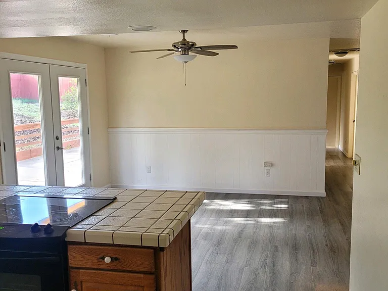 10205 Morro Rd — Photo 4