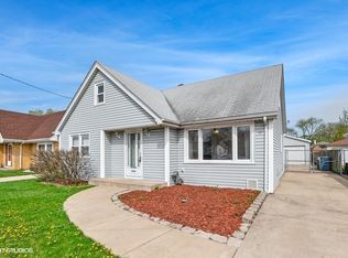 8949 Central Ave, Oak Lawn, IL 60453