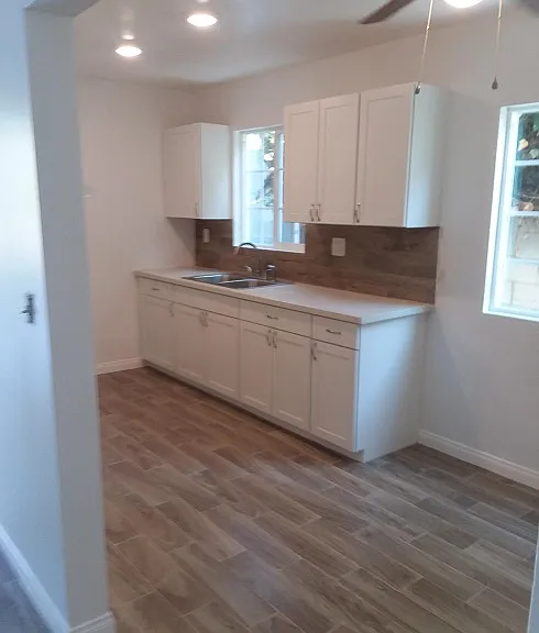 641 Hardin Dr #2 — Photo 2
