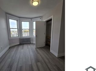 52 Poplar St, Yonkers, NY 10701