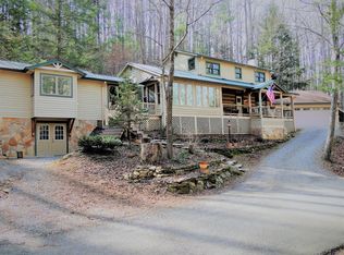 72 Wildhog Creek Cir W, Suches, GA 30572