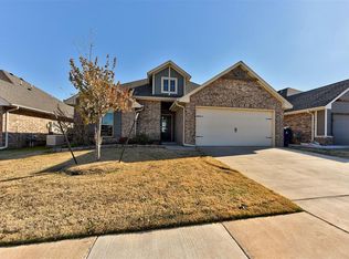 3716 Palisade Ln, Oklahoma City, OK 73179