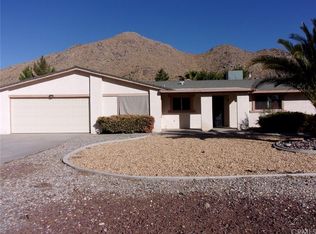 15975 Mandan Rd, Apple Valley, CA 92307