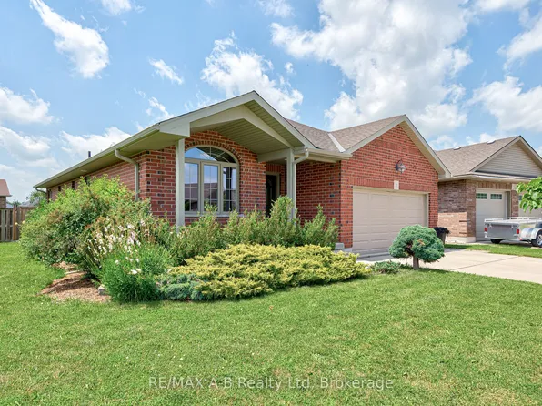 131 Guest Ct, Saint Marys, ON N4X 1E5