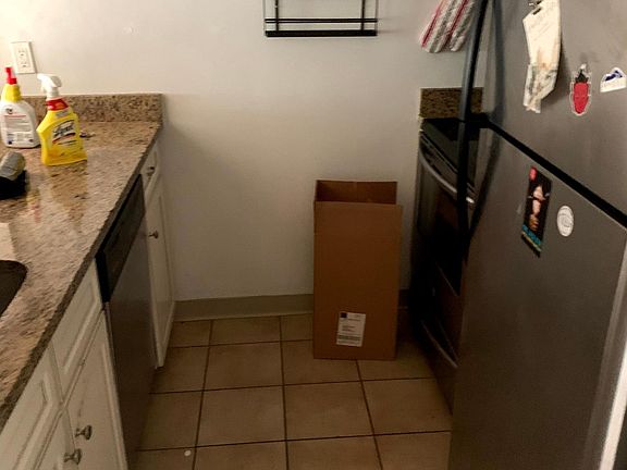 Kitchen Straight