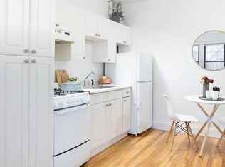 62 Queensberry St #3002, Boston, MA 02215