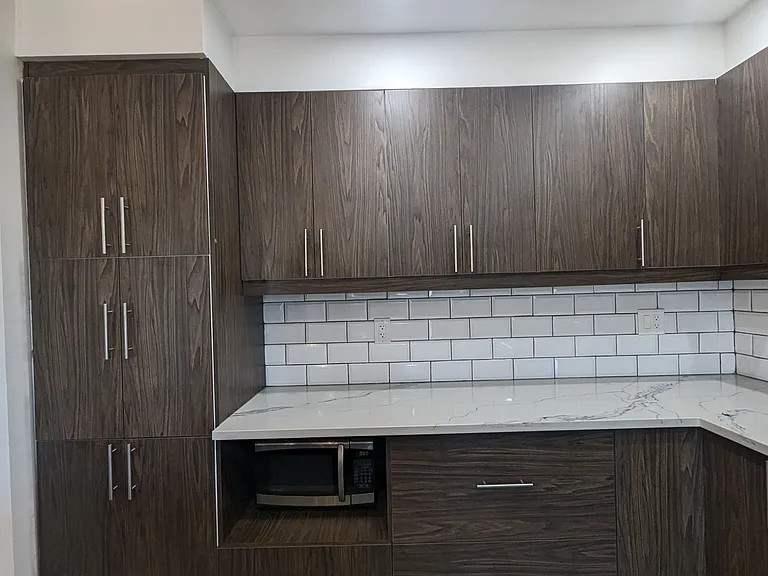 44 Winchester Dr — Photo 10