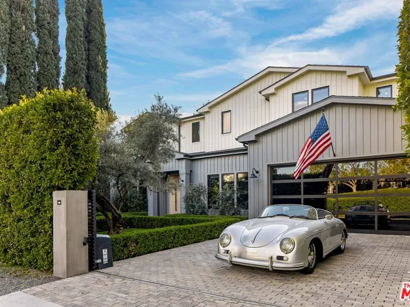 4533 Gentry Ave, Valley Village, CA 91607