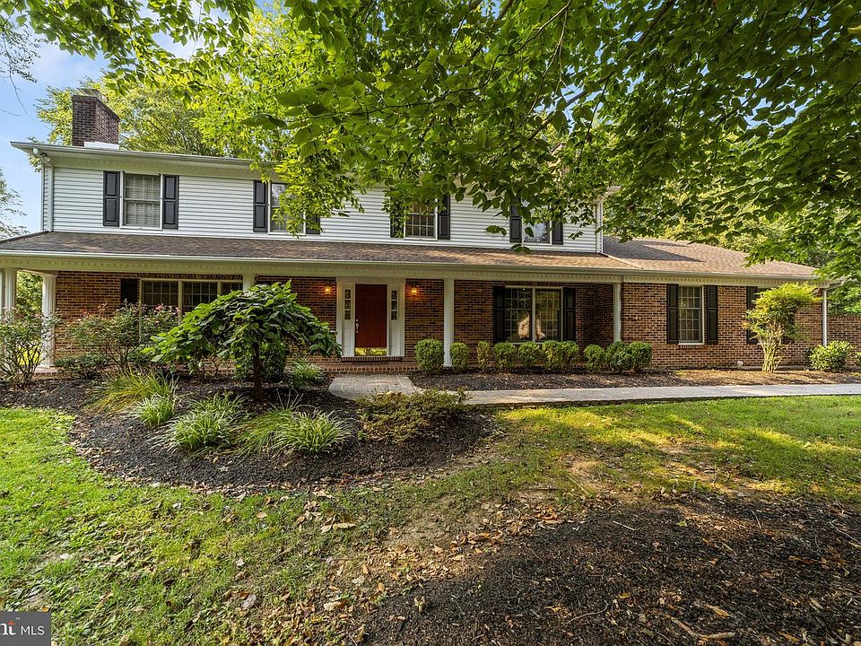 1st image of 112 Mettenet Ct