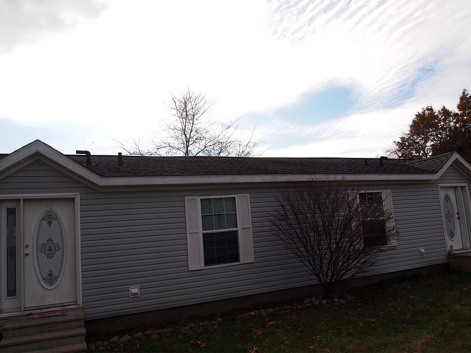 1st image of 104 Sunset Ct