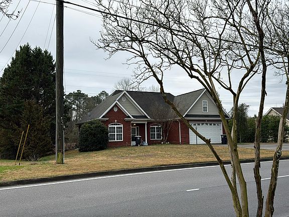 3rd image of 3601 Garden Lakes Pkwy NW