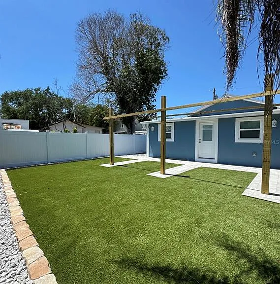 14 Mill St — Photo 13