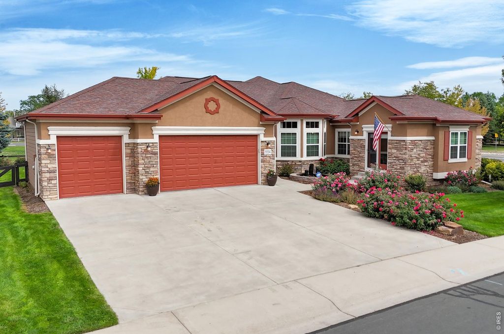 6694 Spanish Bay Dr