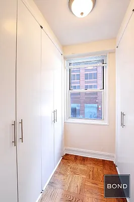 Rented by Bond New York | media 27