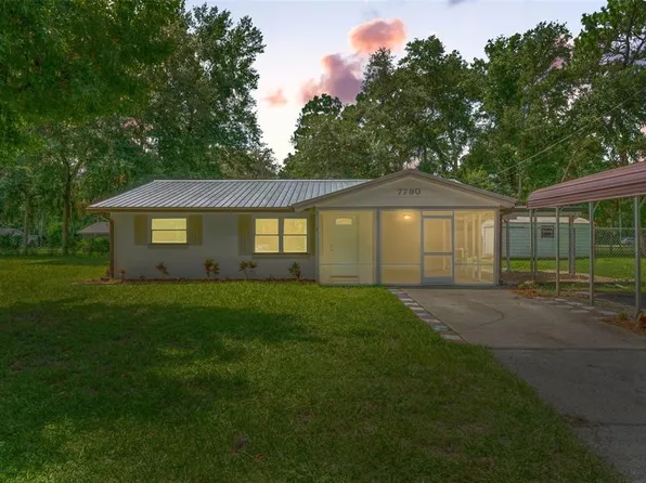 7790 W Mesa Ln, Homosassa, FL 34448