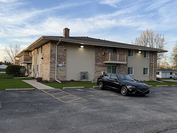 REAR PARKING LOT OF BUILDING