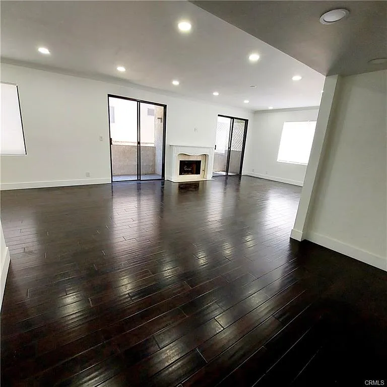 10676 Wilkins Ave — Photo 4