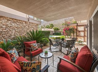 500 Arenas Rd #4, Palm Springs, CA 92262