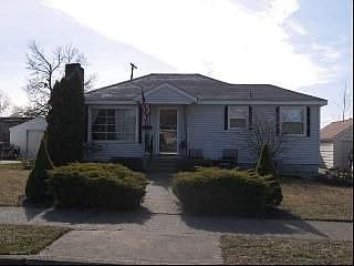 2nd image of 2733 W Hoffman Ave