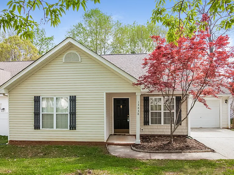 13438 Glencreek Ln — Photo 1