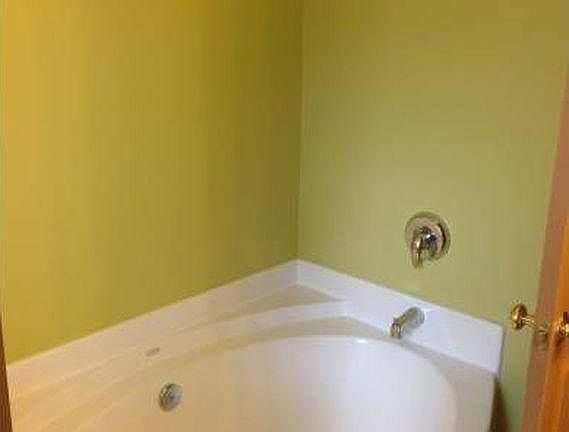 2nd image of 8575 Fernbrook Dr