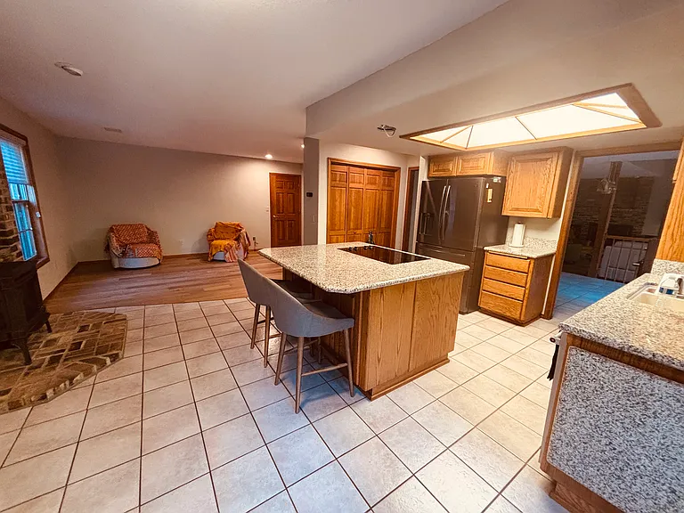 598 Winter Creek Ln — Photo 10