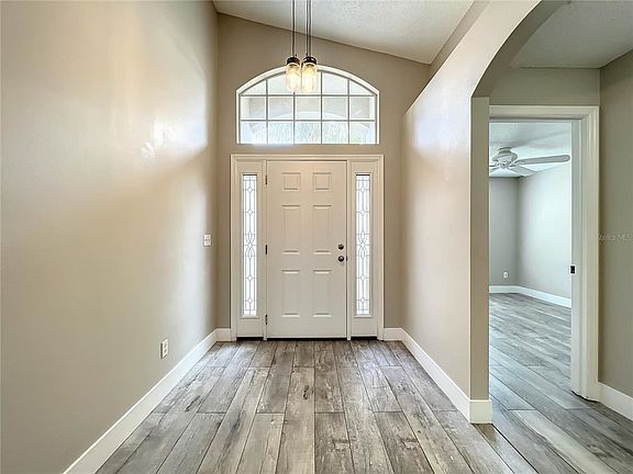 4th image of 2112 Oakington St