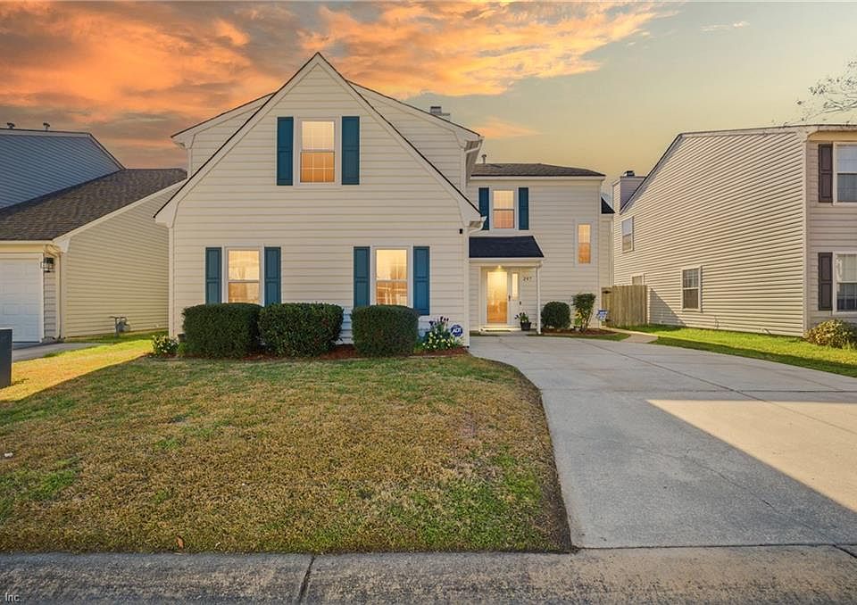1st image of 207 Rockwood Pl