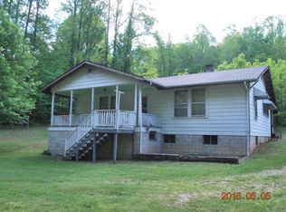 7632 Old Linville Rd, Marion, NC 28752