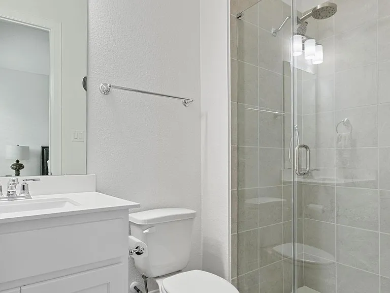 902 Falcon Hollow Ln — Photo 30