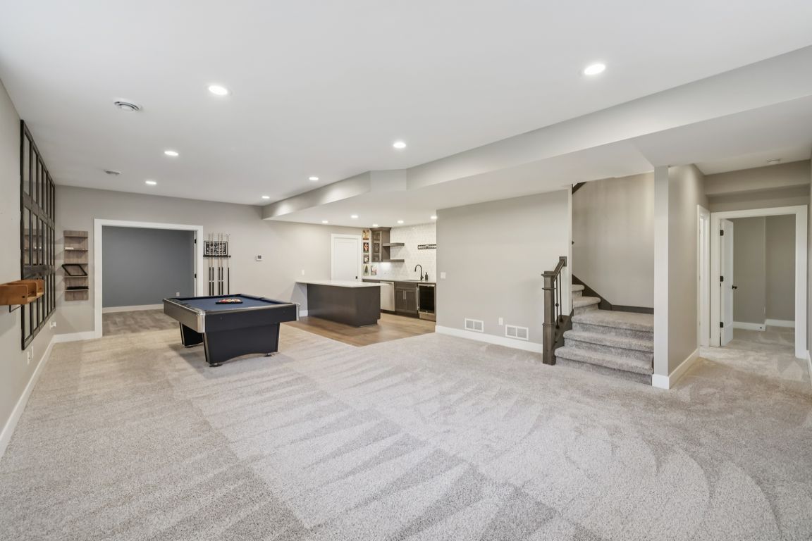 next background image