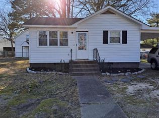 804 Kenwood Ave, Hopewell, VA 23860