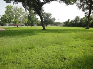 7550 College St, Beaumont, TX 77707