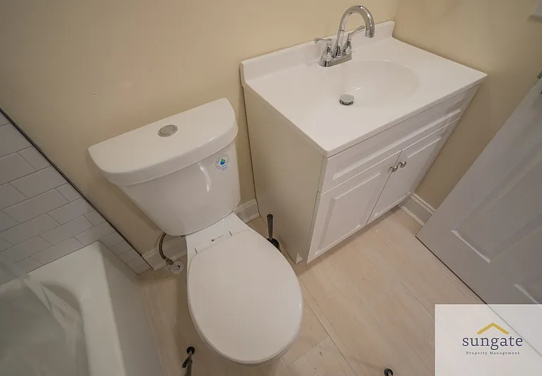 3205 Esther Pl — Photo 16
