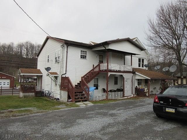2nd image of 1507 E Pleasant Valley Blvd