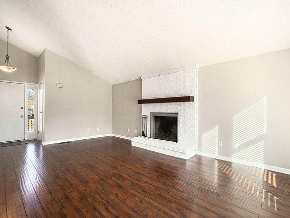 4th image of 3719 Dinsmore Castle Dr