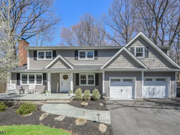41 Cherokee Trl, Oakland Boro, NJ 07436