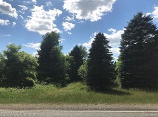 9525 Oak Grove Rd, Howell, MI 48855