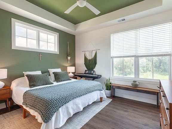 2nd image of 1210 Zebrawood Ct SE